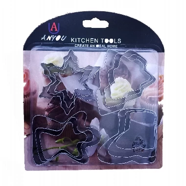 Komplet Novogodišnjih metalnih modlica